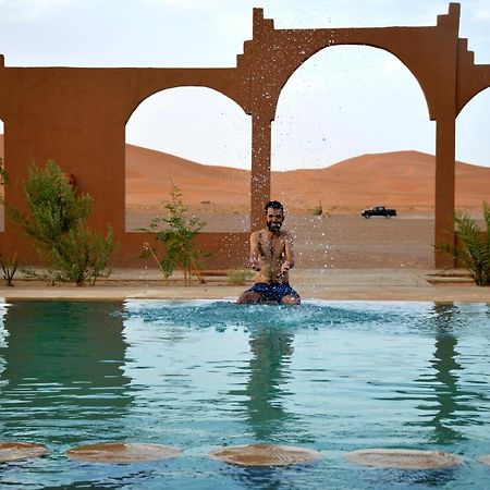 Hotel Kasbah Du Berger & Piscine Merzouga Esterno foto