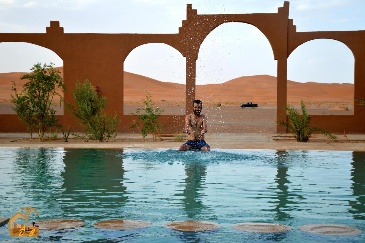 Hotel Kasbah Du Berger & Piscine Merzouga Esterno foto